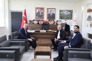 Diyarbakır’da Sultan Şeyhmuz EZ-ZULİ Derneği’nden Eğitime ve Sağlığa Destek Ziyareti