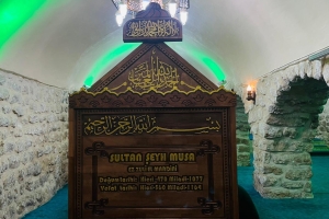 Sultan Şeyh Musa Ez Zuli El Mardini Türbesi
