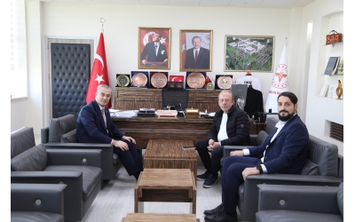 Diyarbakır’da Sultan Şeyhmuz EZ-ZULİ Derneği’nden Eğitime ve Sağlığa Destek Ziyareti